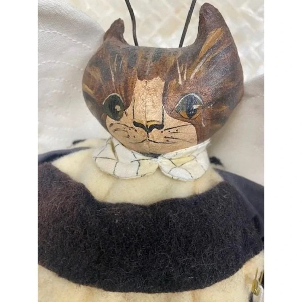 Cathy Shamel Jellicle Cats Bumble Cat Folk Art Doll Hand Painted Primitive Wings